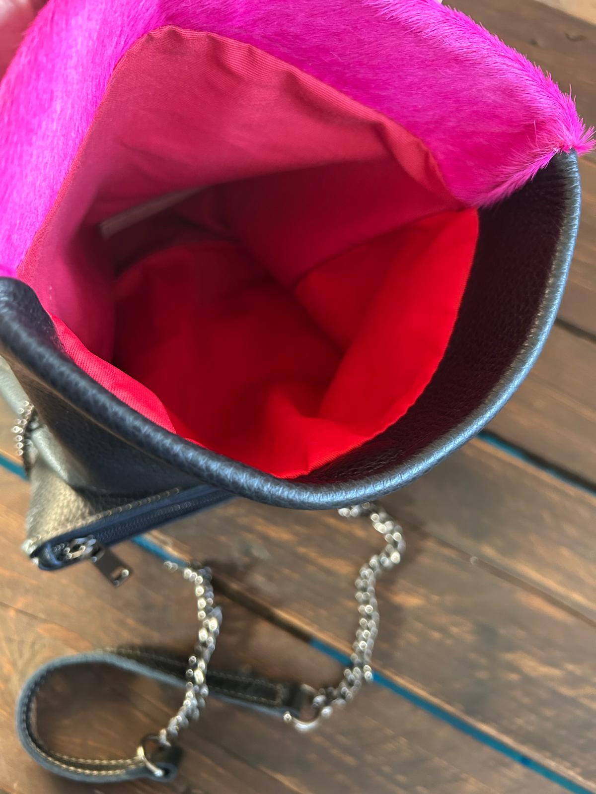 Little Rock col. Nero / Fuchsia