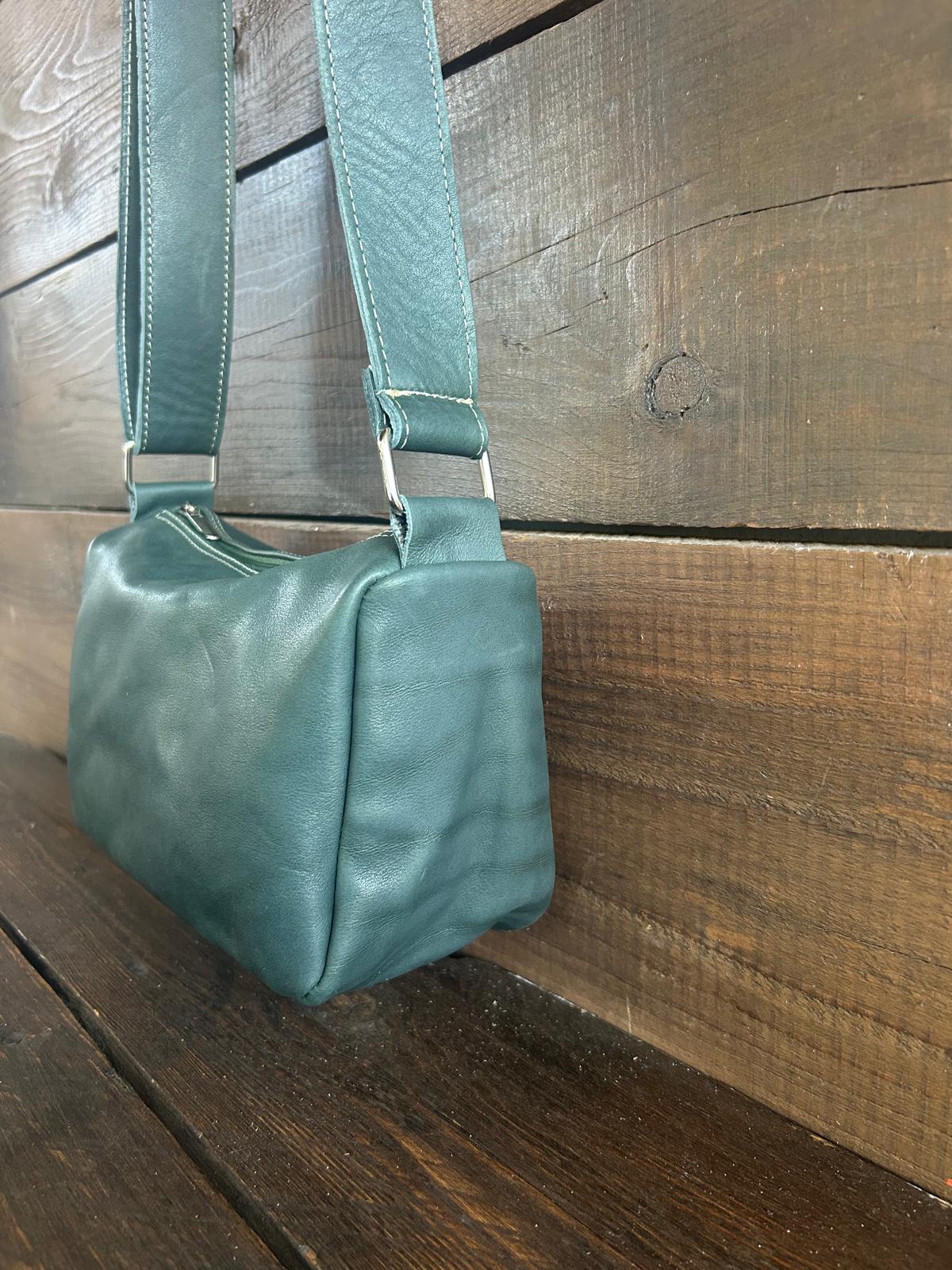 Carlotta - la nostra tracolla mezza luna - col. Dark Teal