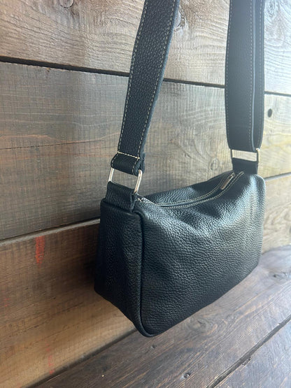 Carlotta - la nostra tracolla mezza luna - col. Black
