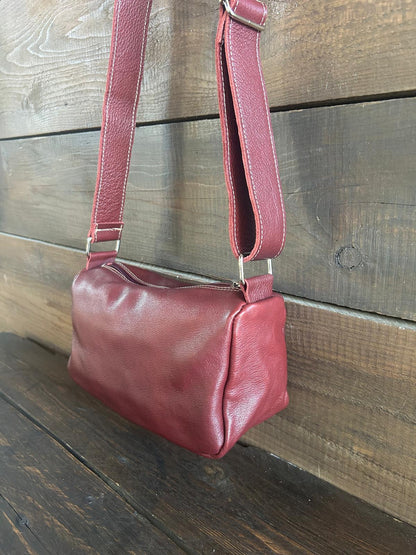 Carlotta - la nostra tracolla mezza luna - col. Maroon